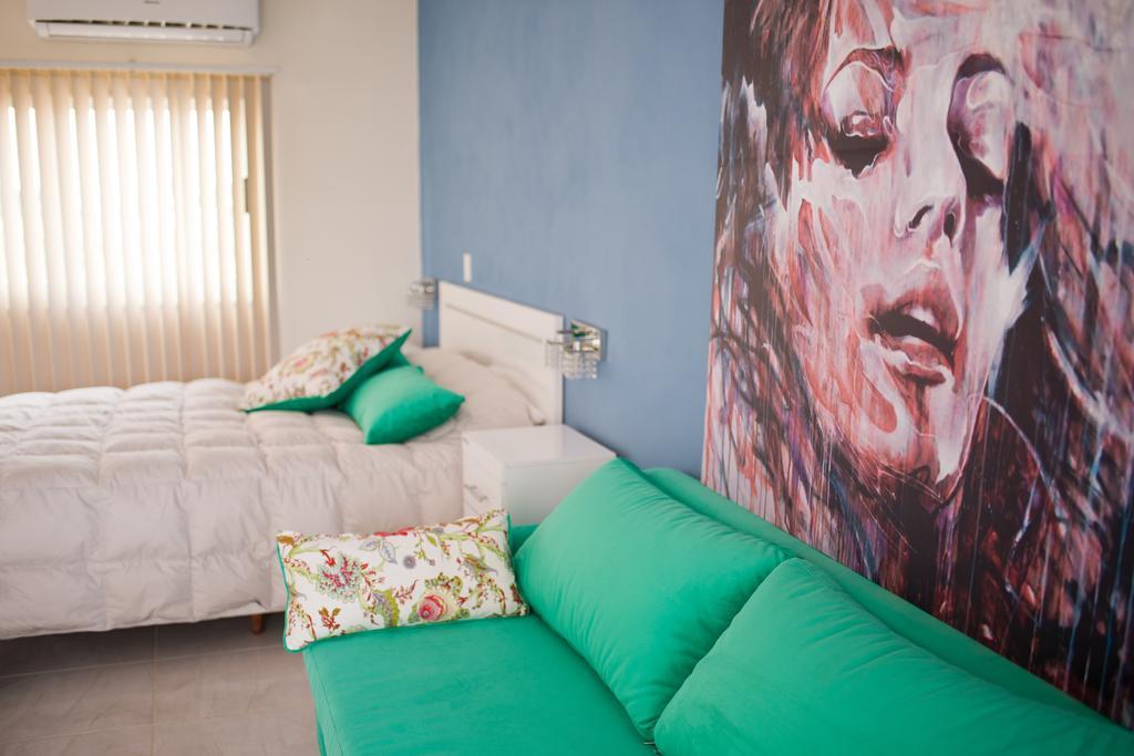 Dinastie Palace Hotel & Spa Chajari Bilik gambar